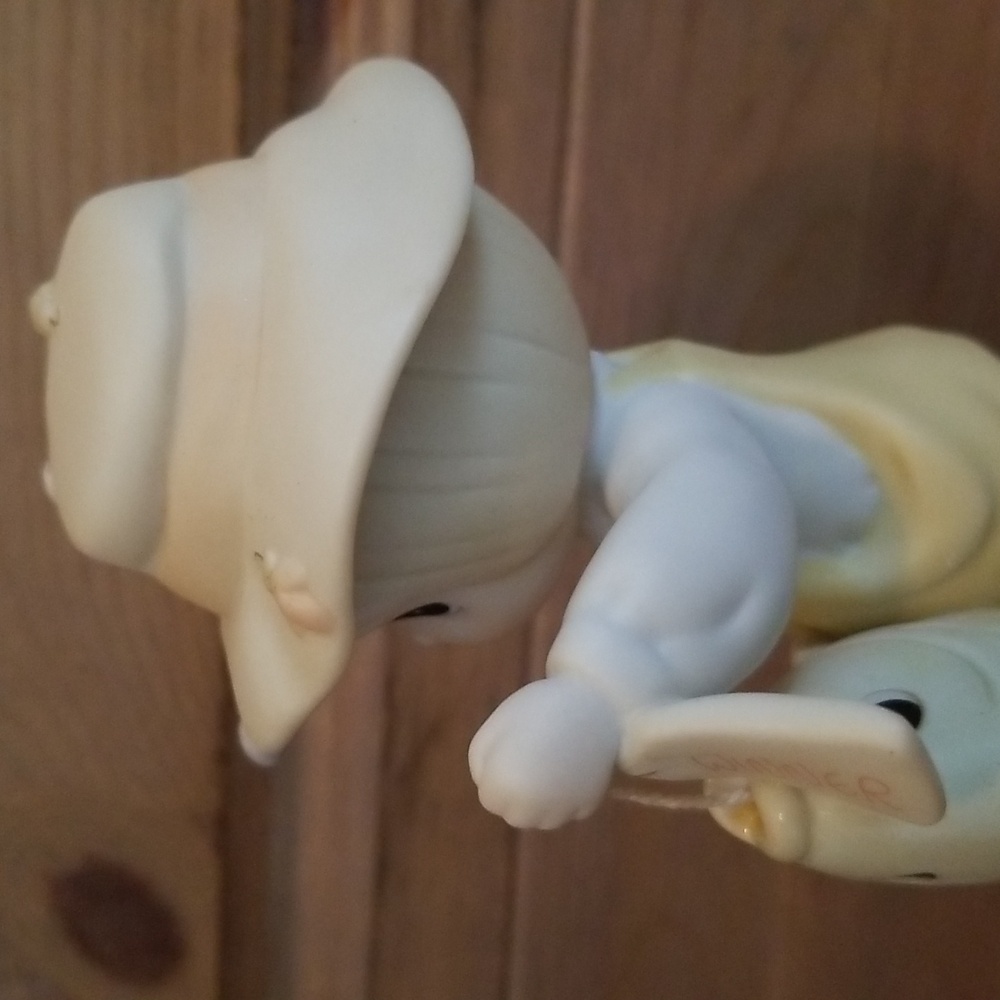 Vintage Precious Moments “You Are My Once In A Lifetime” Collectible Figurine - Picture 6 of 16